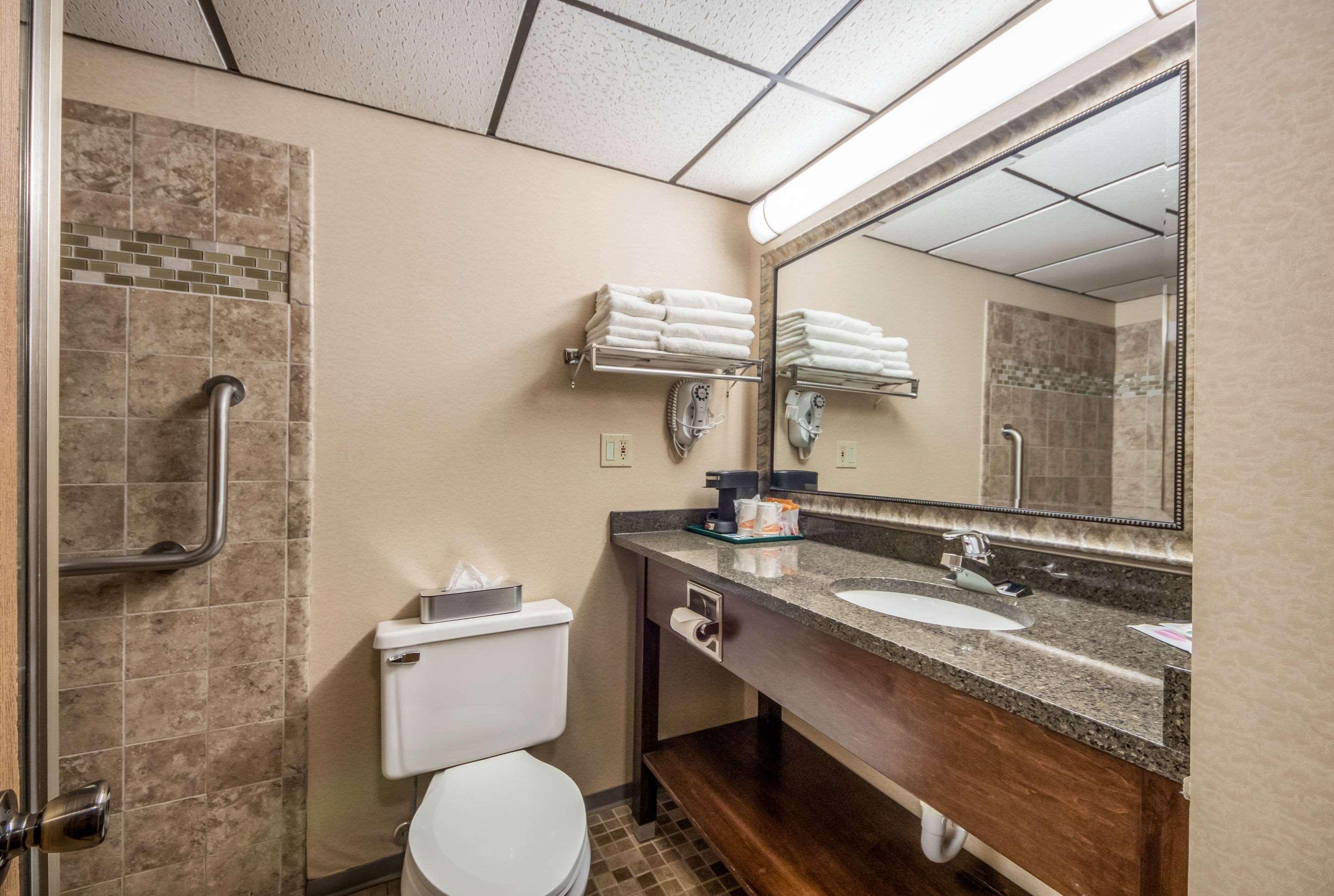 Quality Inn & Suites Newberry Экстерьер фото