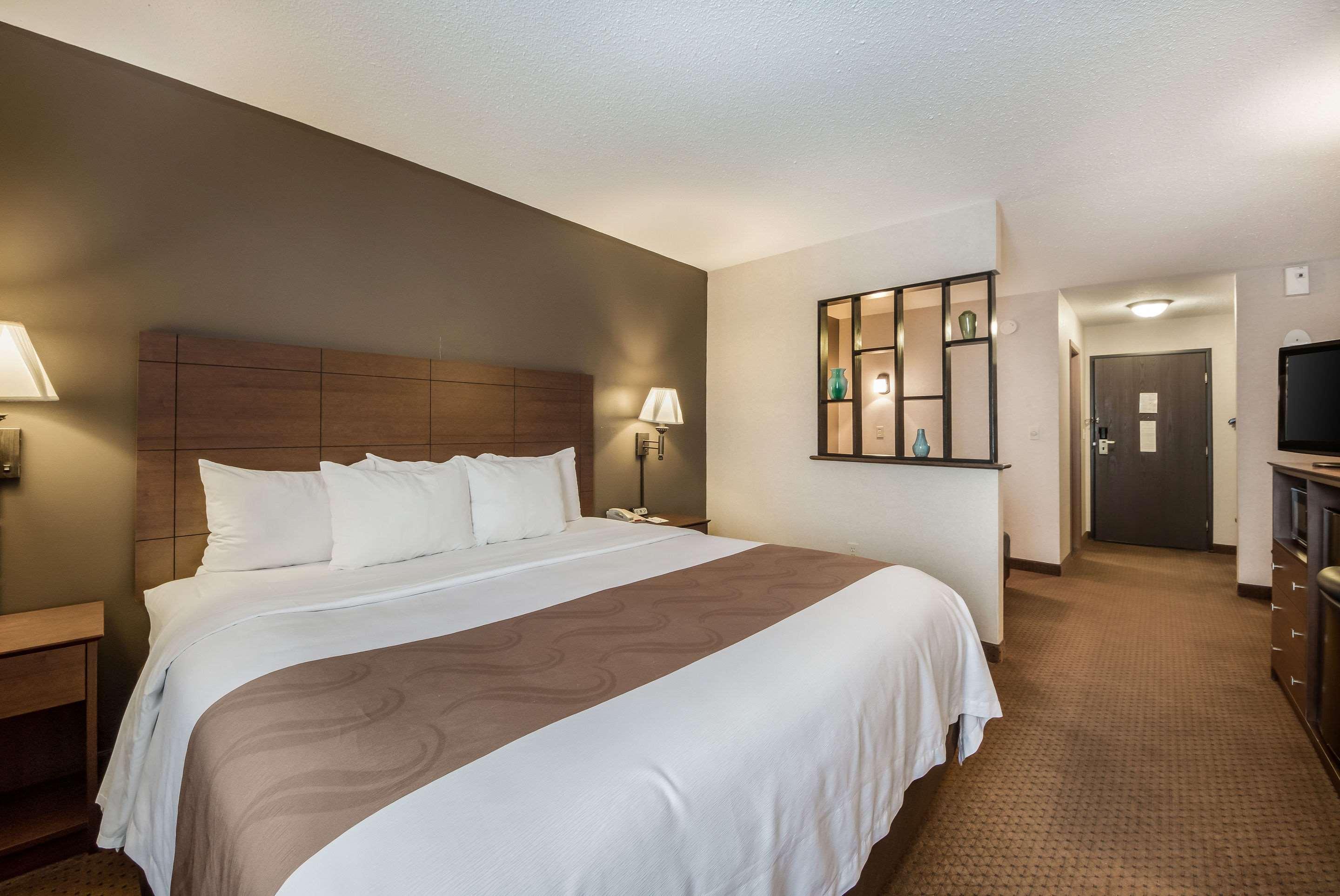Quality Inn & Suites Newberry Экстерьер фото